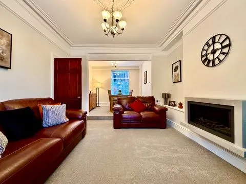Pantyresk Road, Abercarn, NP11, photo 10