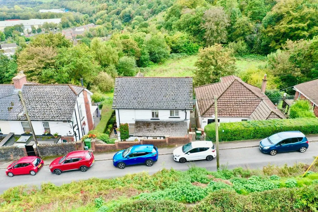 Pantyresk Road, Abercarn, NP11, photo 49