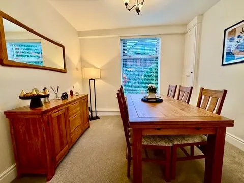 Pantyresk Road, Abercarn, NP11, photo 18