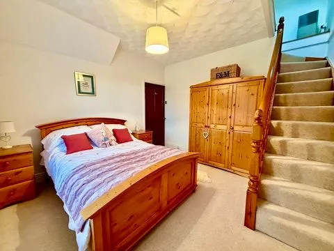 Pantyresk Road, Abercarn, NP11, photo 29
