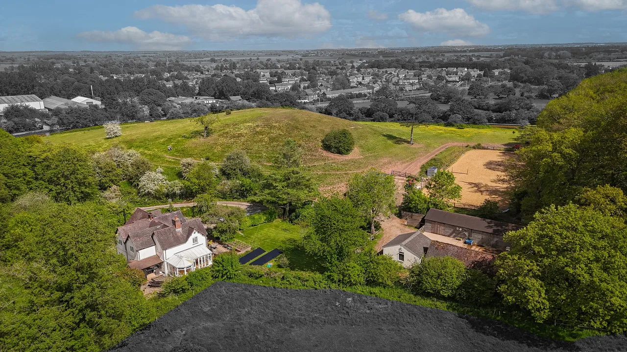 Rawn Hill Cottage, Mancetter, photo 40