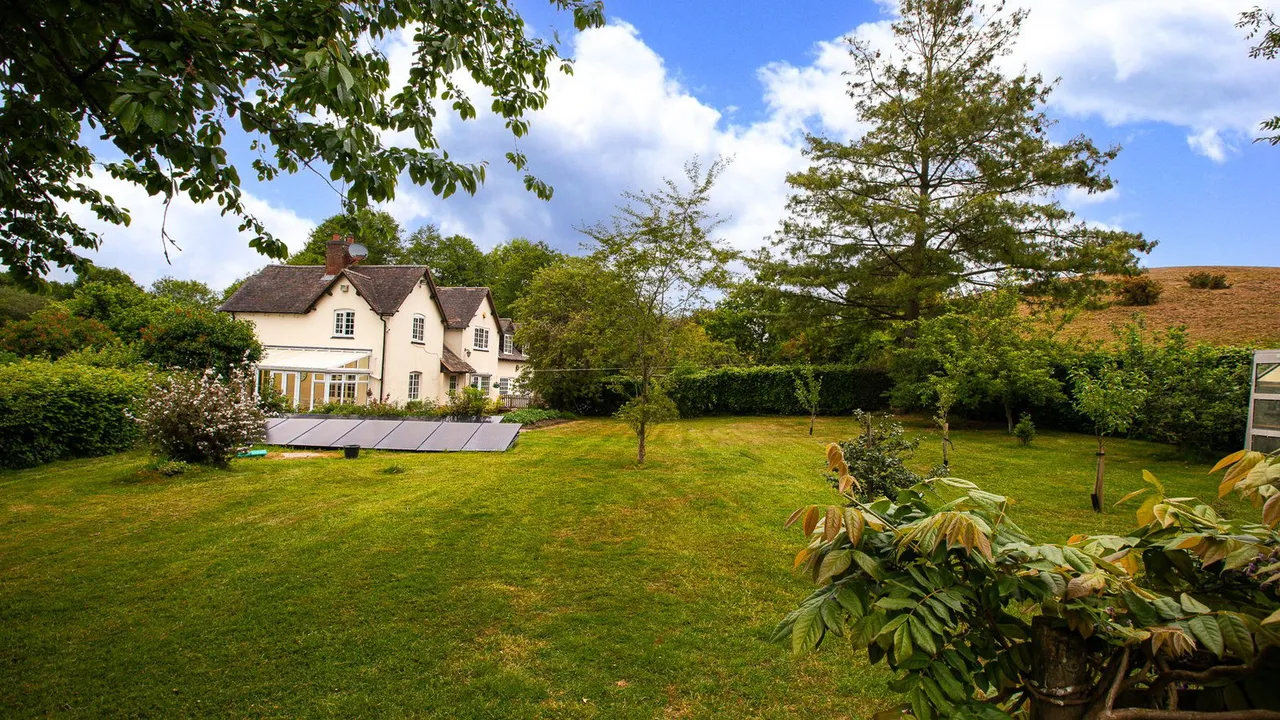 Rawn Hill Cottage, Mancetter, photo 38