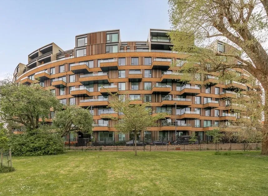1 bed flat to rent, Wood Crescent, Shepherds Bush, W12
