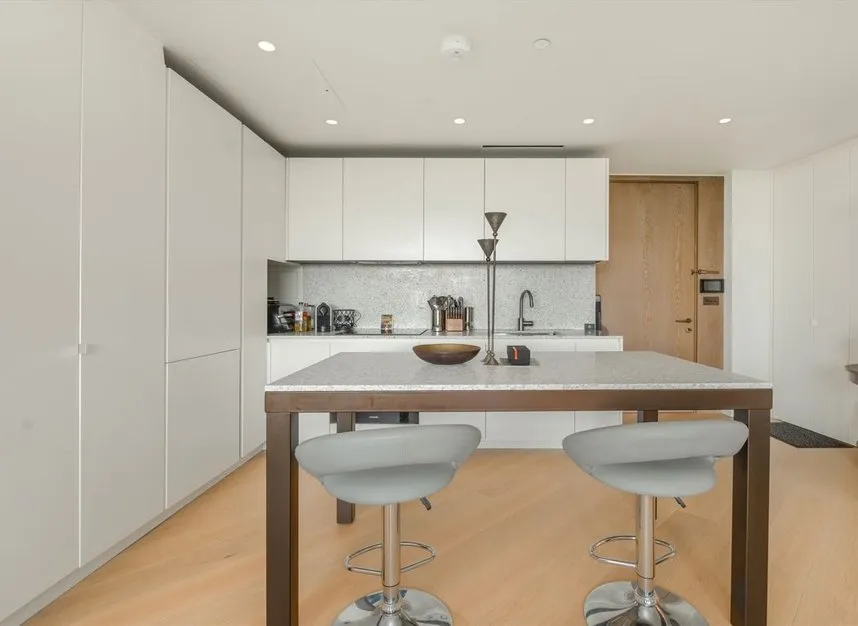 Wood Crescent, Shepherds Bush, W12, photo 6
