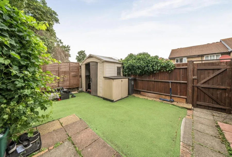 Tamworth Lane, Mitcham, CR4, photo 6