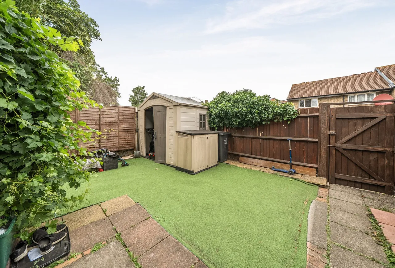 Tamworth Lane, Mitcham, CR4 1DA, photo 6