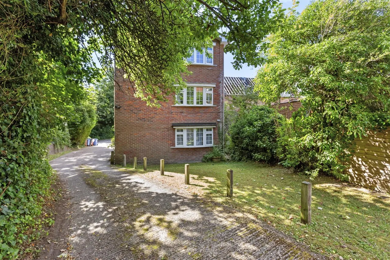 Gordon Road, High Wycombe, HP13, photo 9