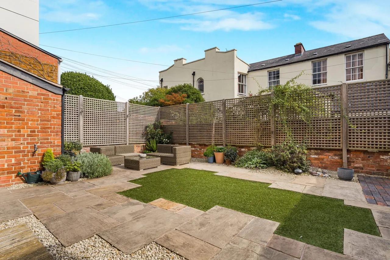 Hewlett Road, Cheltenham, GL52, photo 10
