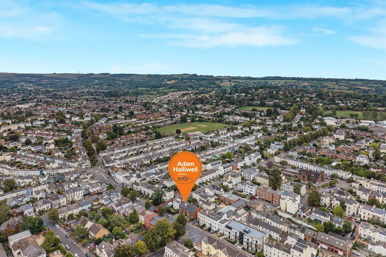Hewlett Road, Cheltenham, GL52, photo 20
