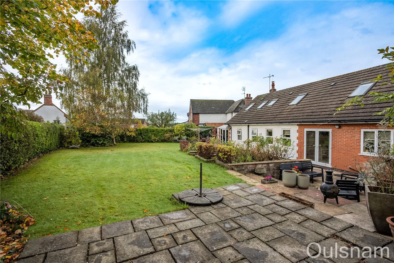 Old Birmingham Road, Marlbrook, Bromsgrove, Worcestershire, B60 1HH, photo 28