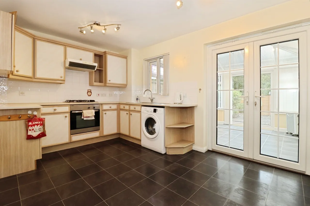 Bampton Croft, Emersons Green, BS16, photo 5