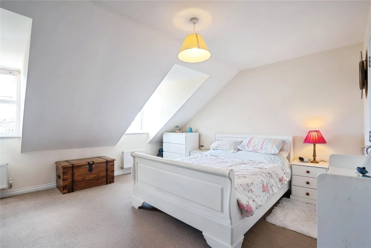 Dairy Crest Drive, Newport, PO30, photo 8