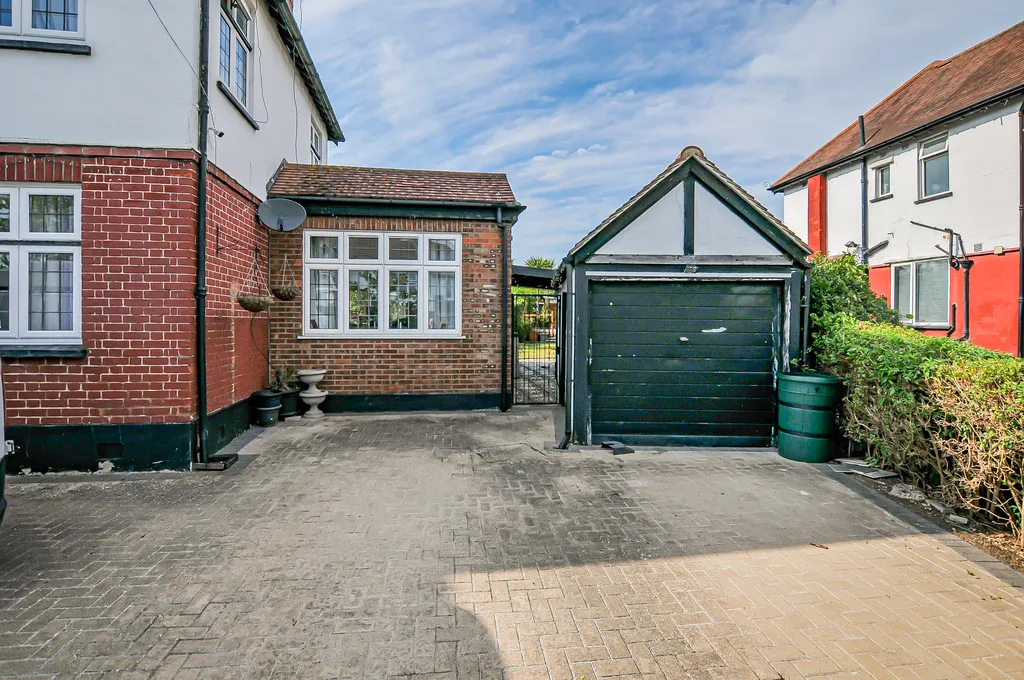 Stapenhill Road, Wembley, HA0, photo 48