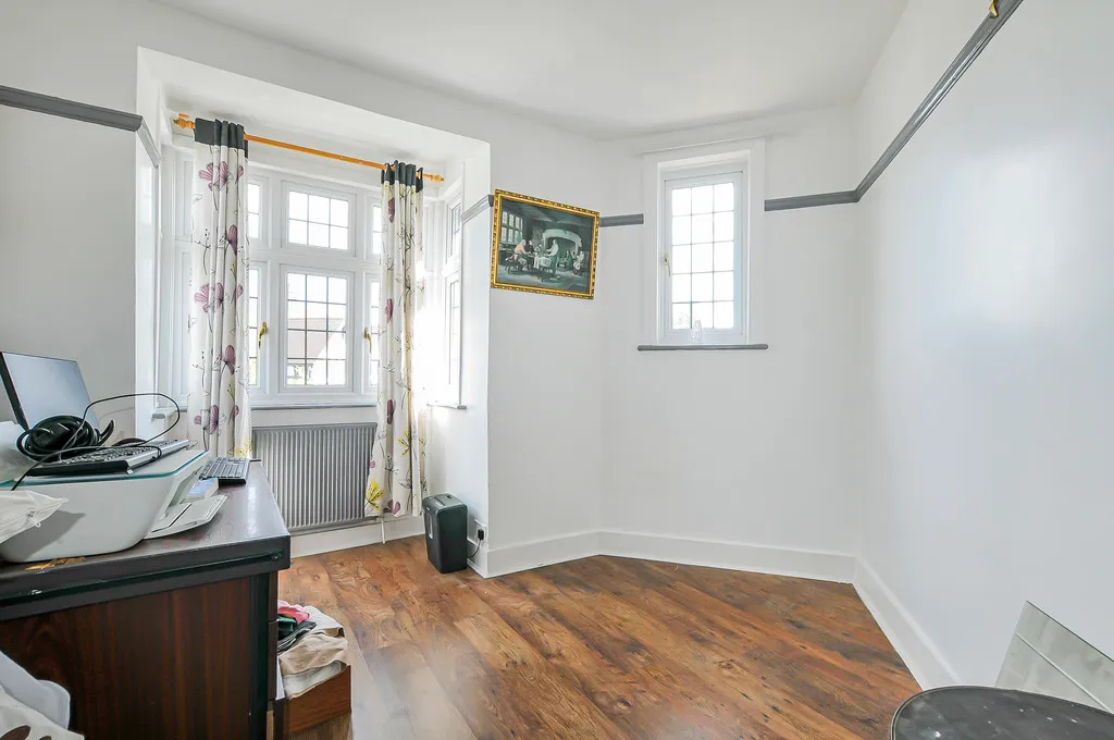 Stapenhill Road, Wembley, HA0, photo 14
