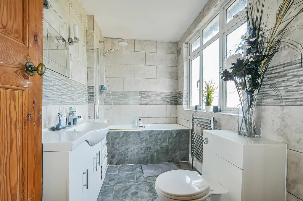 Stapenhill Road, Wembley, HA0, photo 37