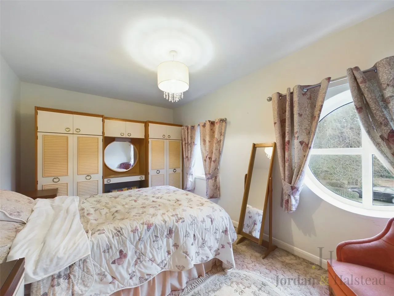 Off Fountain Lane, Frodsham, Cheshire, WA6 6SD, photo 5