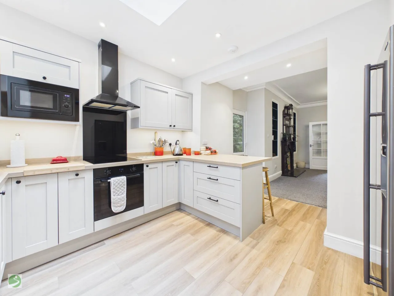 Bridgend, Fore Street, East Looe, PL13 1HH, photo 2