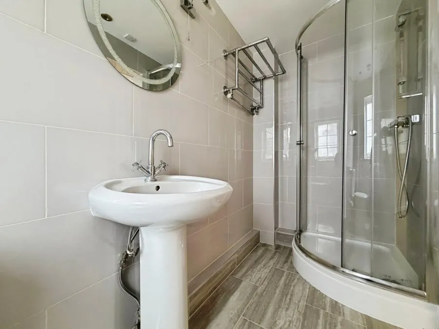 Church End Lane, Tilehurst, RG30, photo 9