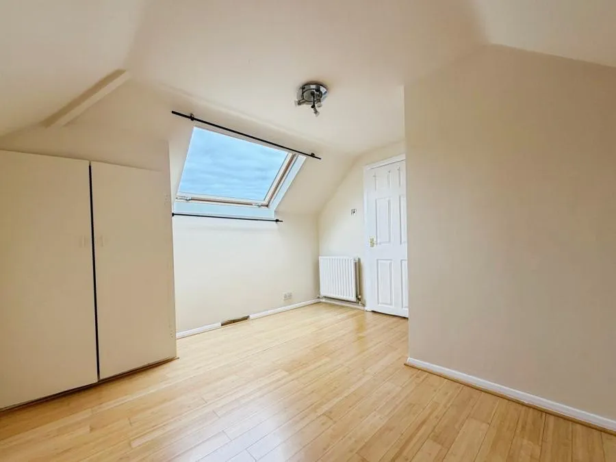 Church End Lane, Tilehurst, RG30, photo 7