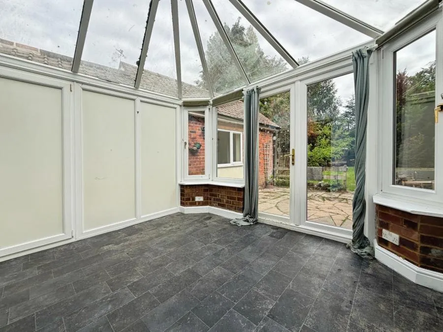 Church End Lane, Tilehurst, RG30, photo 4