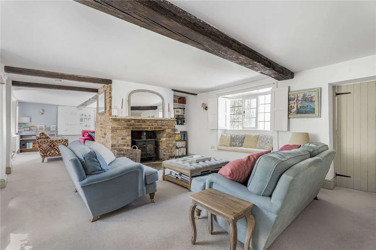 Lillingstone Road, Akeley, MK18, photo 2