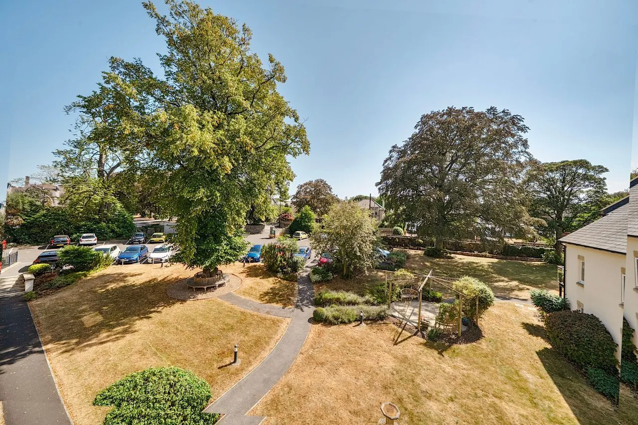 Charlton Road, Shepton Mallet, BA4, photo 3