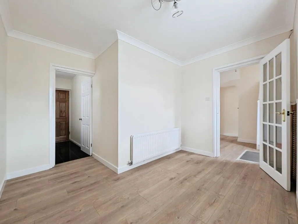 Newcastle Upon Tyne NE5 2HJ, NE5, photo 4