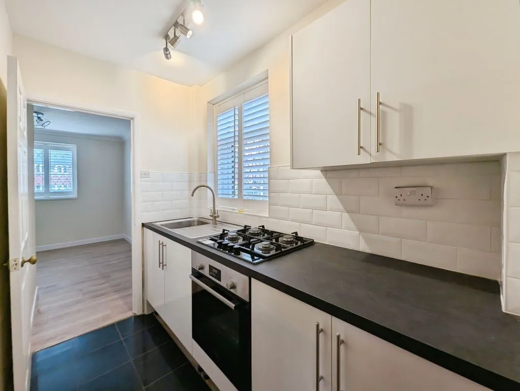 Newcastle Upon Tyne NE5 2HJ, NE5, photo 5