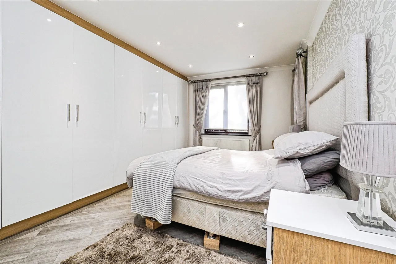 Ridgemont Place, Parkstone Avenue, Hornchurch, Essex, RM11, photo 11