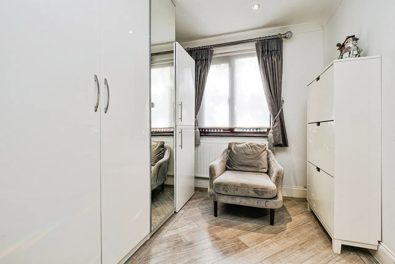 Ridgemont Place, Parkstone Avenue, Hornchurch, Essex, RM11, photo 18