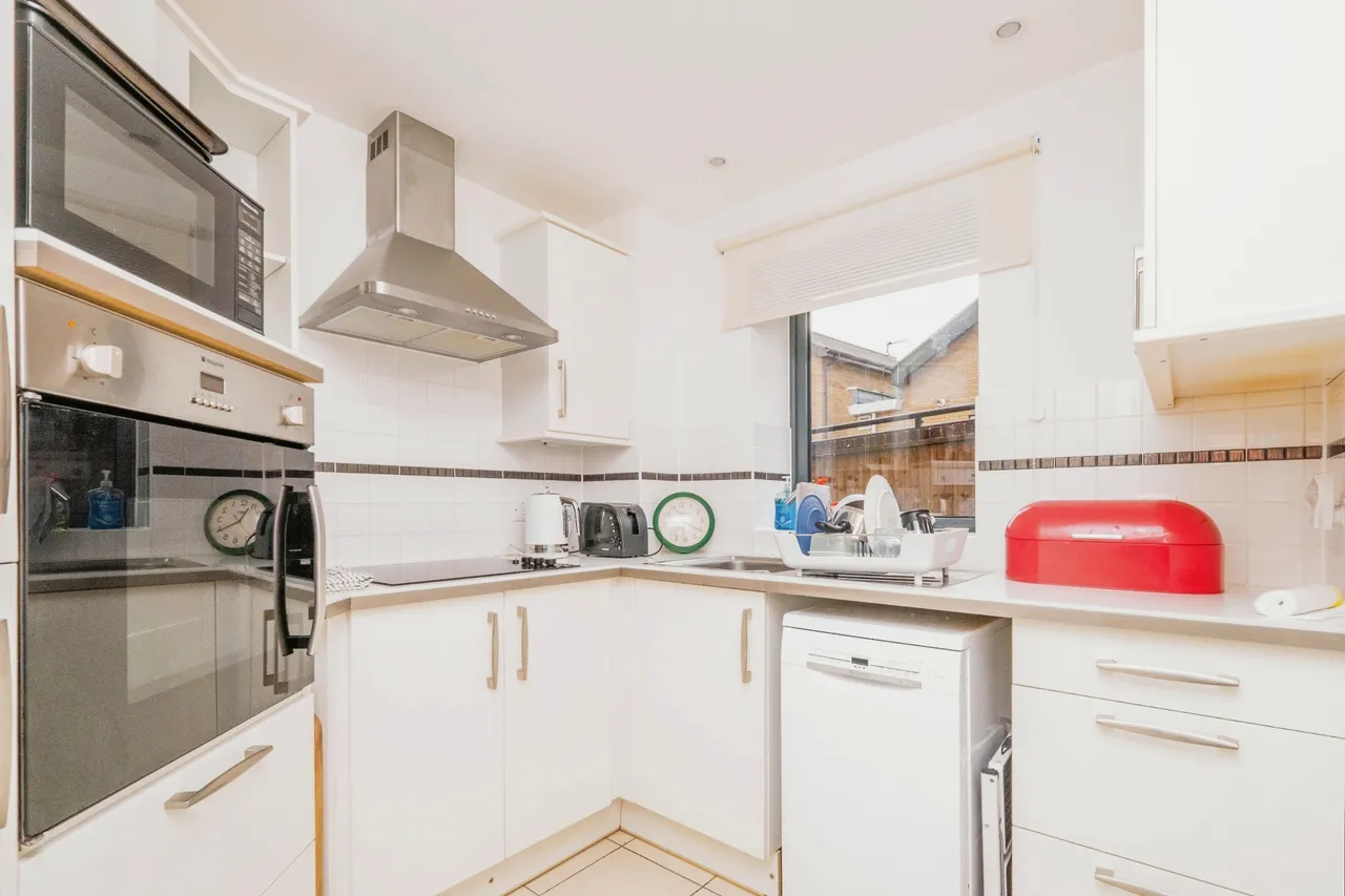 St Margarets Way, Midhurst, GU29, photo 15