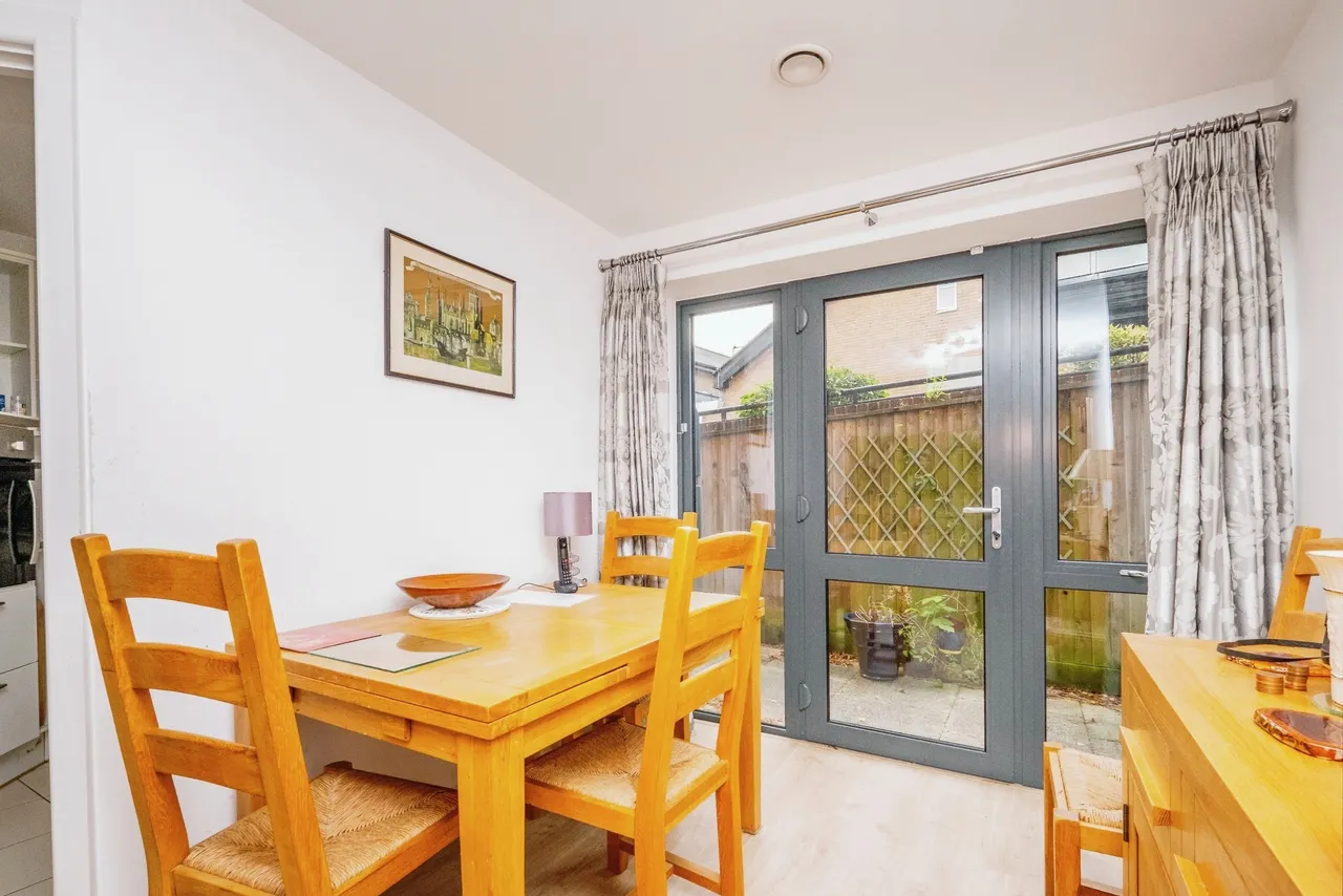 St Margarets Way, Midhurst, GU29, photo 10
