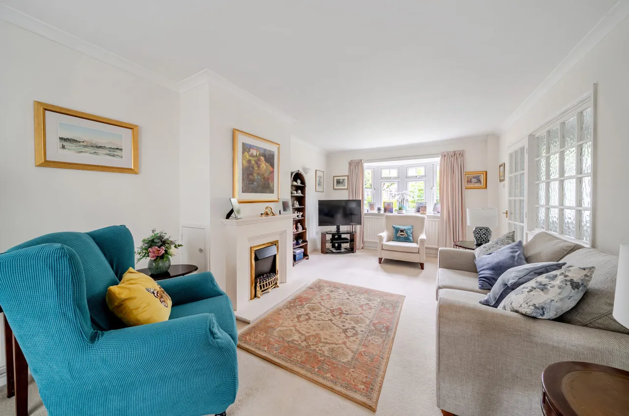 Glebe Court, Fleet, GU51, photo 2