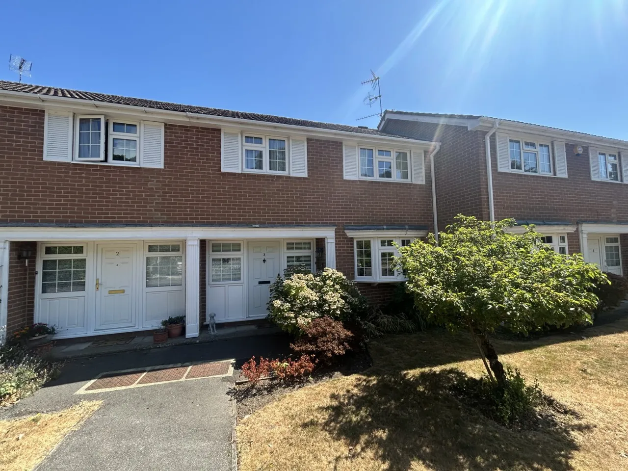 3 bed house for sale, Glebe Court, Fleet, GU51