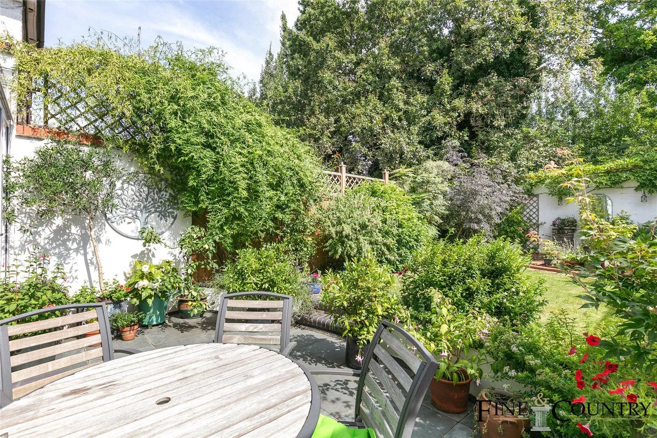 Fordwych Road, London, photo 26