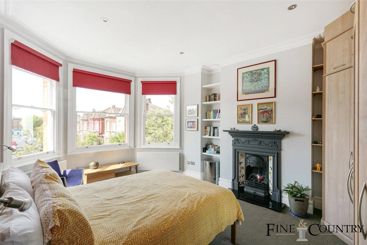 Fordwych Road, London, photo 16