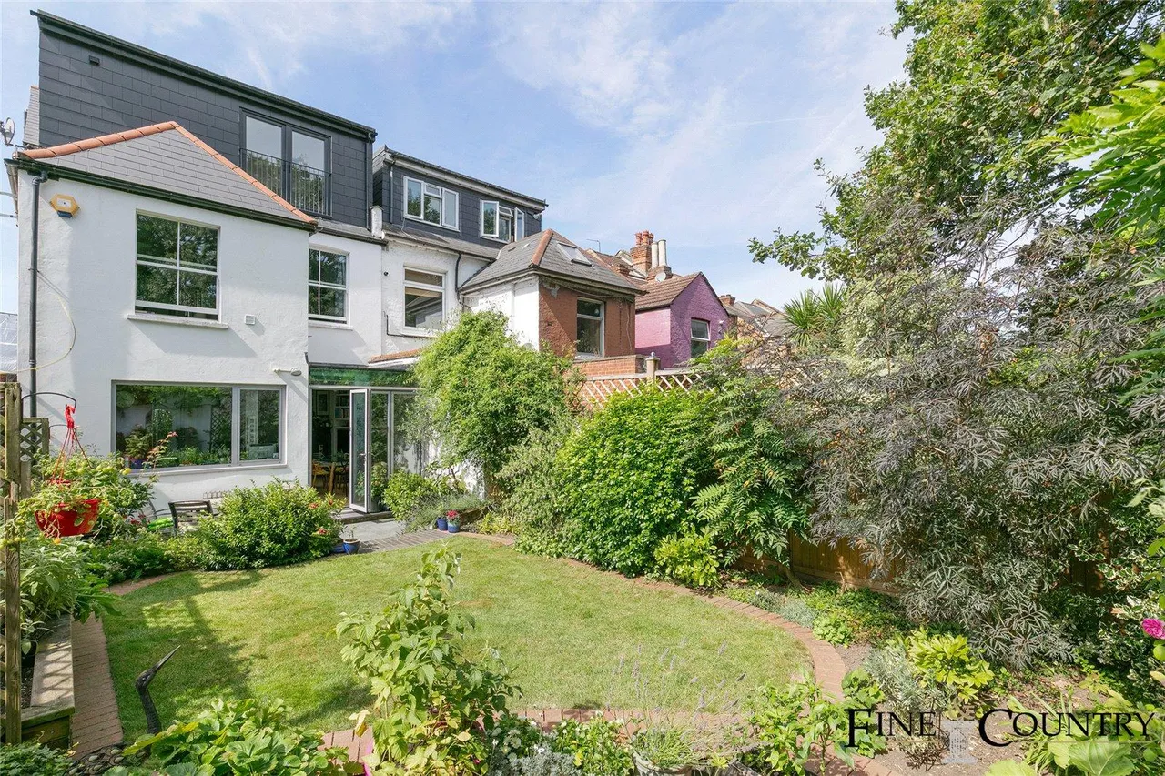 Fordwych Road, London, photo 24