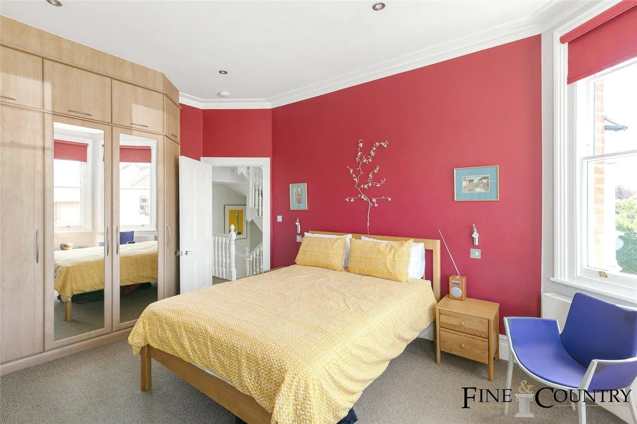 Fordwych Road, London, photo 15