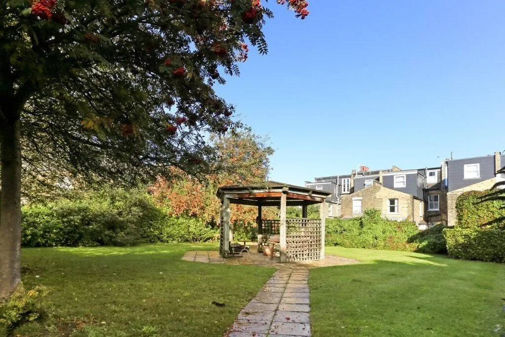 Hertford Court, 45 Falcon Road, Battersea, London, SW11, photo 21