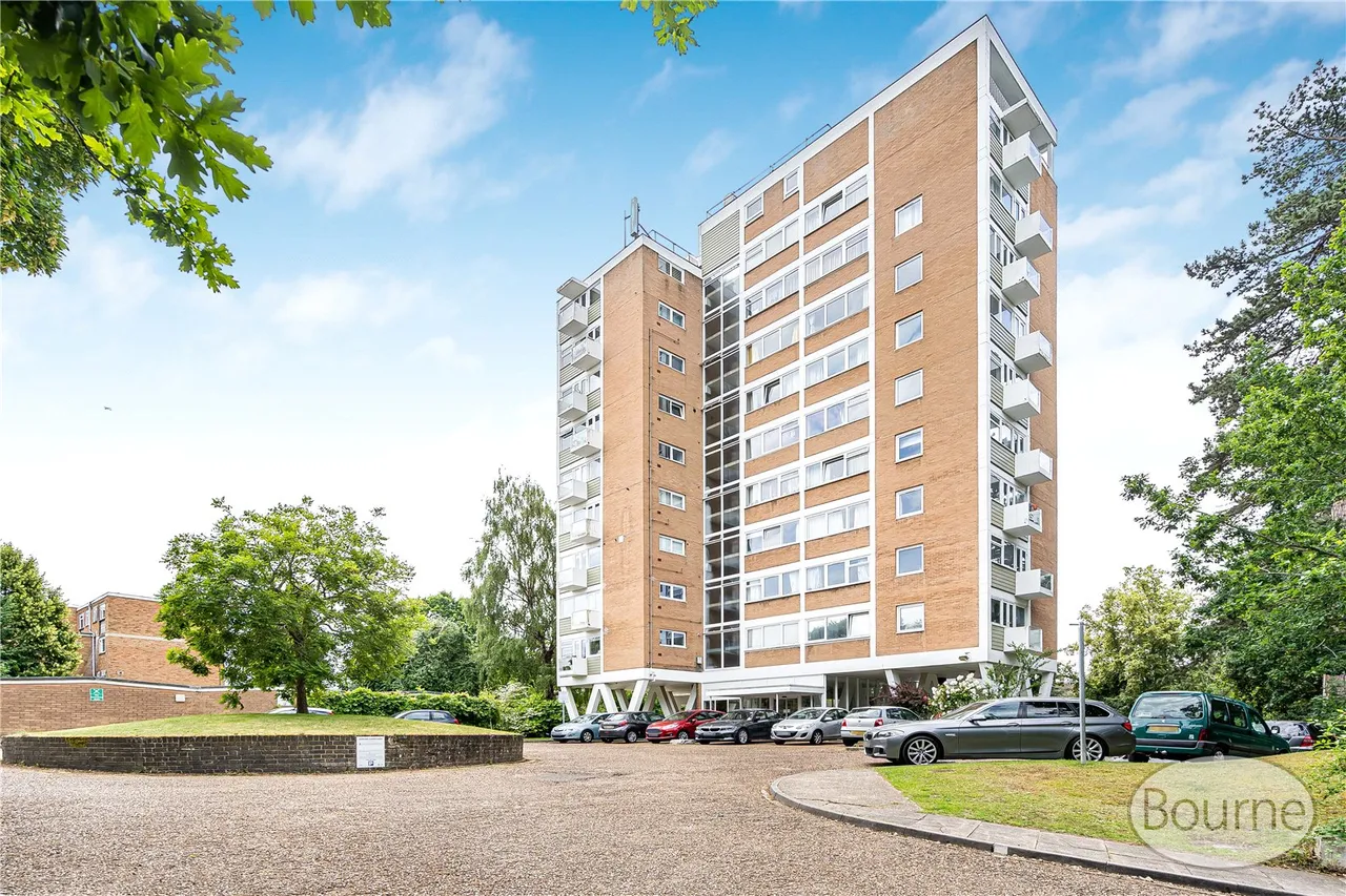 Guildford Road, Woking, GU22, photo 18