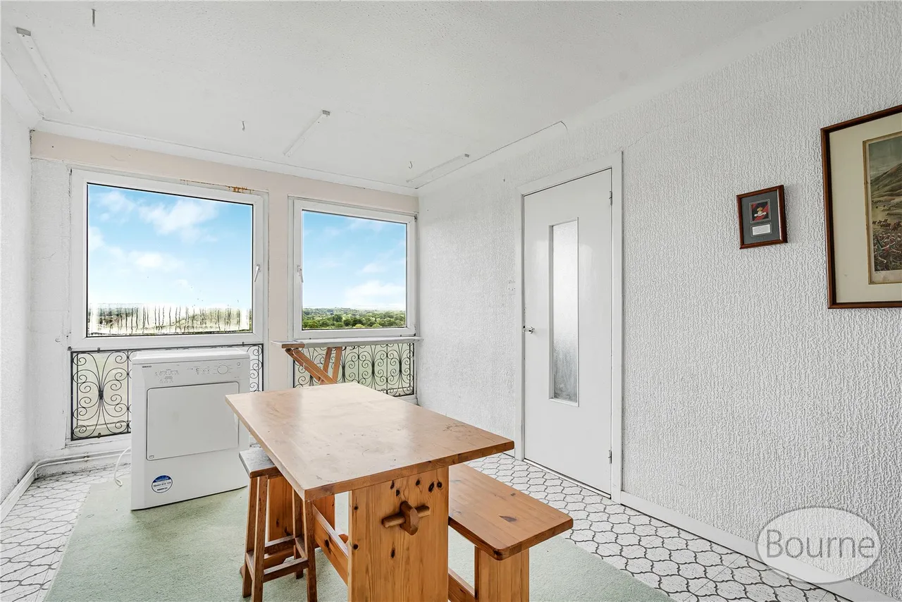 Guildford Road, Woking, GU22, photo 4