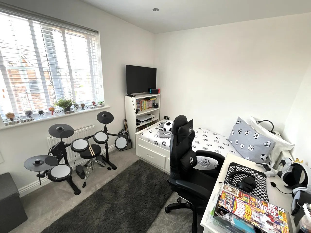 Hedingham Close, Ilkeston, DE7, photo 11