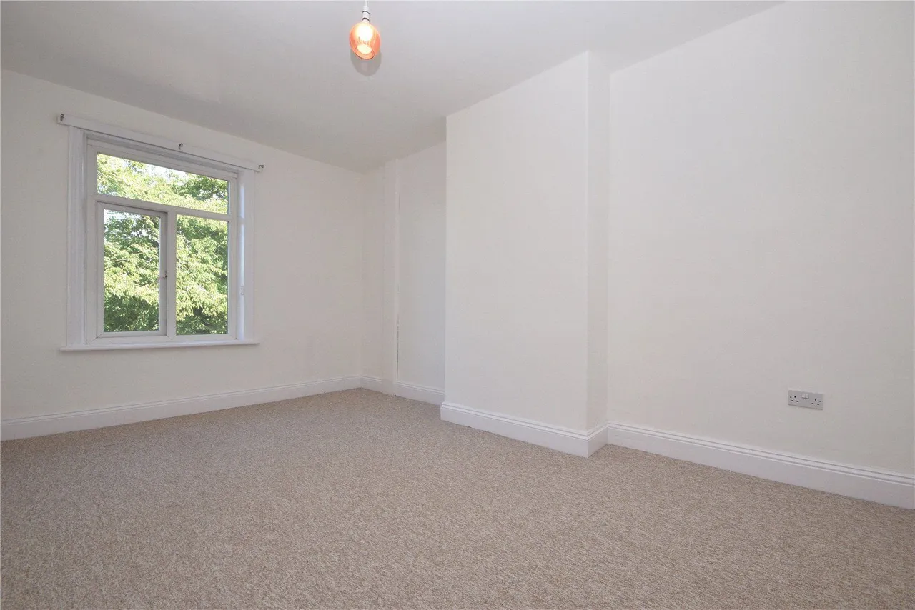 Fountain Street, Morley, LS27, photo 5