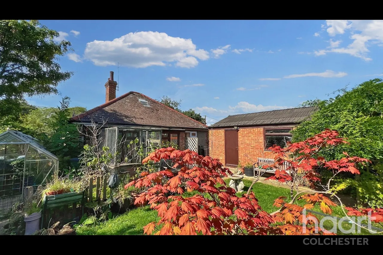 The Heath, CO11, photo 22