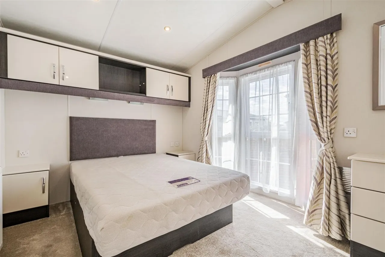 Tewkesbury Road, Norton, GL2, photo 6