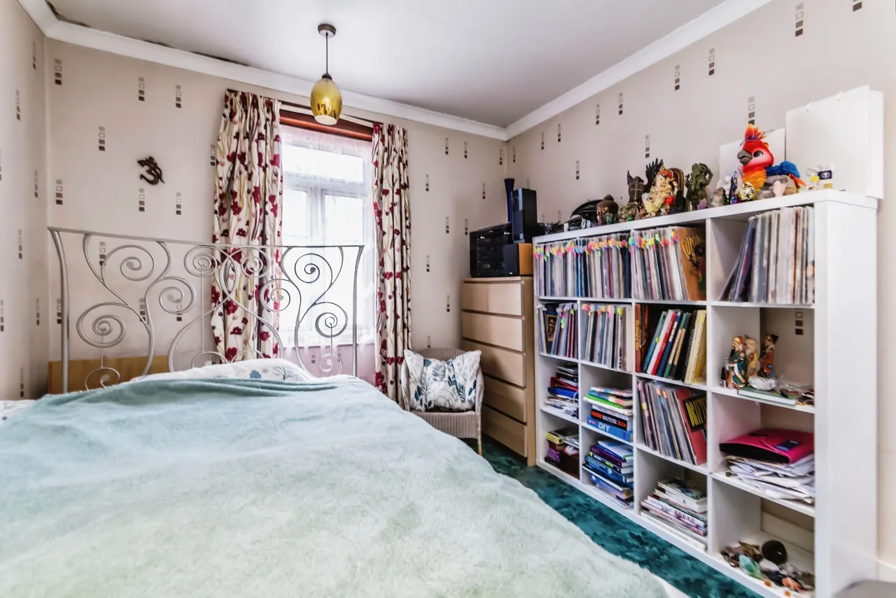 Addison Road, Caterham, Surrey, CR3, photo 14