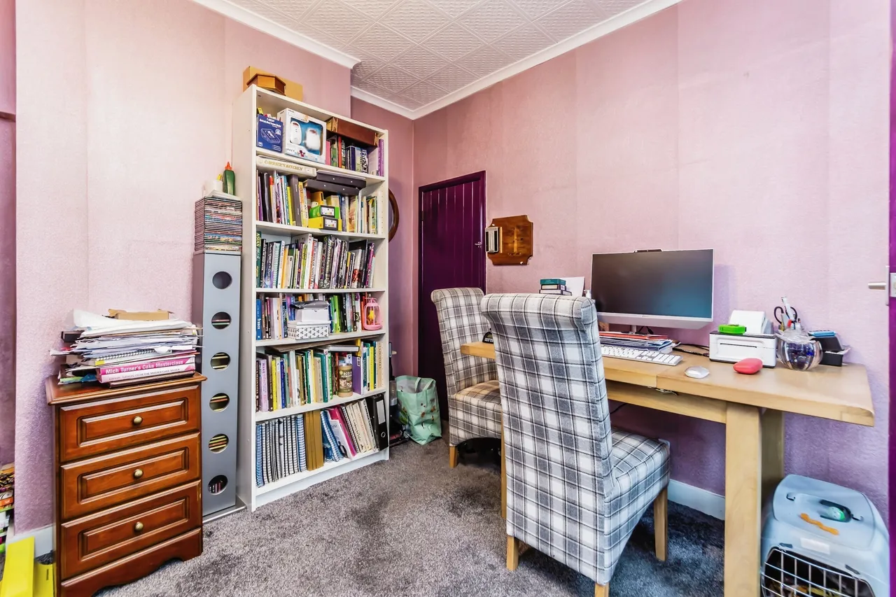 Addison Road, Caterham, Surrey, CR3, photo 5