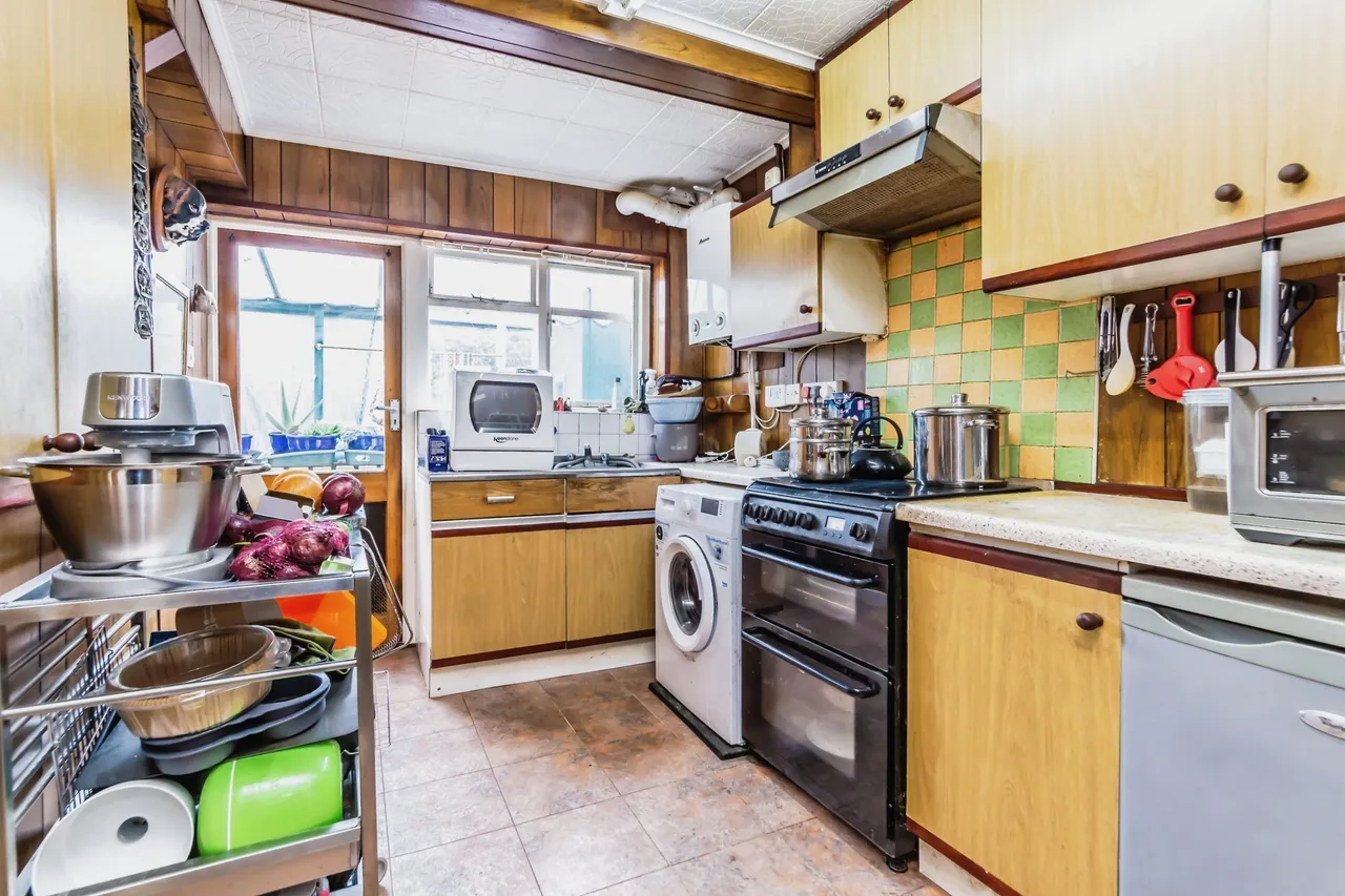 Addison Road, Caterham, Surrey, CR3, photo 4