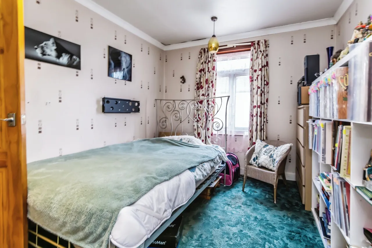 Addison Road, Caterham, Surrey, CR3, photo 8