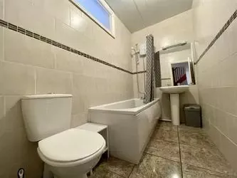 Beach Road, South Shields, NE33, photo 8